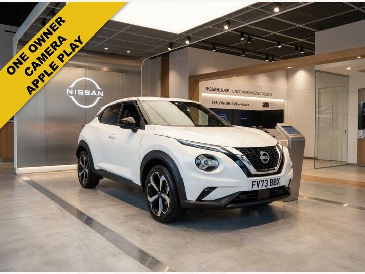 Nissan JUKE 1.0 DIG-T N-Connecta Euro 6 (s/s) 5dr