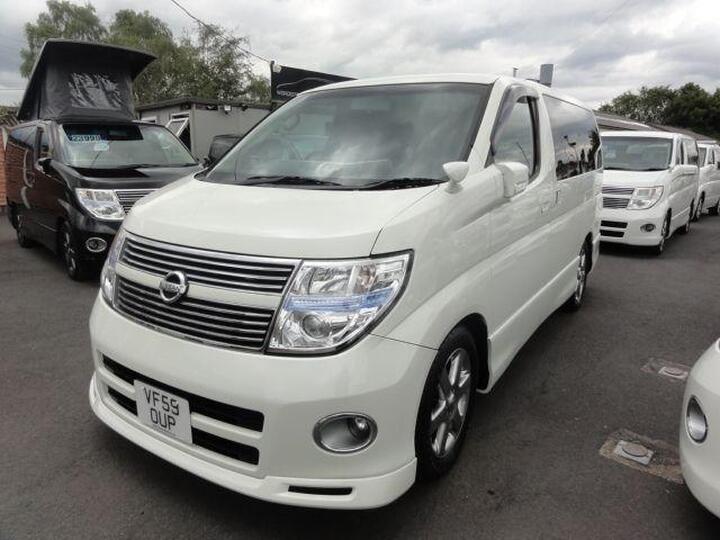 Nissan Elgrand HIGHWAY STAR 2.5 FRESH IMPORT BIMTA Nissan Elgrand HIGHWAY STAR 2.5 FRESH IMPORT BIMTA