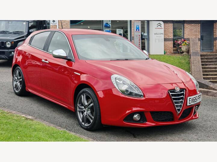 Alfa Romeo Giulietta 1.4 TB MultiAir Exclusive TCT Euro 6 (s/s) 5dr Alfa Romeo Giulietta 1.4 TB MultiAir Exclusive TCT Euro 6 (s/s) 5dr
