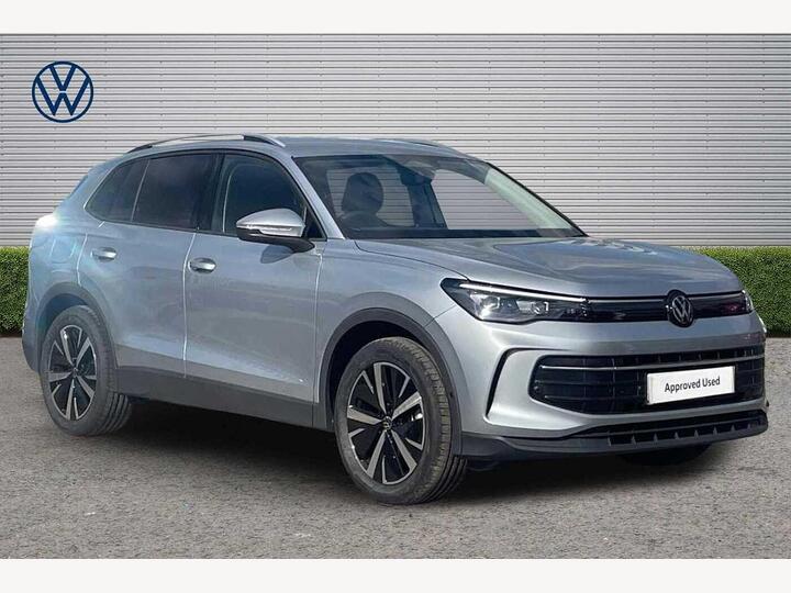 Volkswagen Tiguan 1.5 ETSI MHEV Match DSG Euro 6 (s/s) 5dr Volkswagen Tiguan 1.5 ETSI MHEV Match DSG Euro 6 (s/s) 5dr