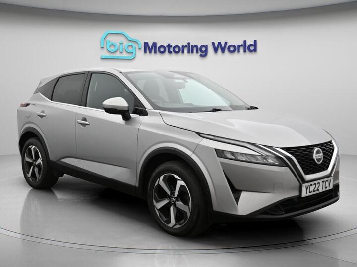 Nissan Qashqai 1.3 DIG-T MHEV N-Connecta Euro 6 (s/s) 5dr