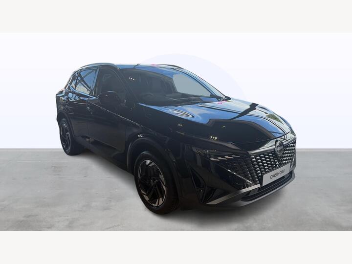 Nissan QASHQAI 1.3 DiG-T MH N-Connecta 5dr