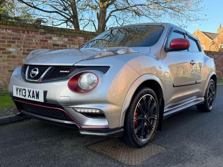 Nissan JUKE 1.6 DIG-T Nismo Euro 5 5dr