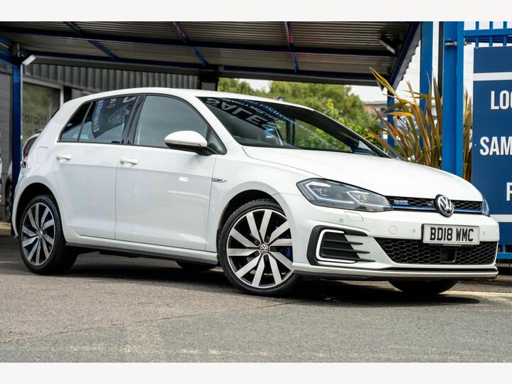 Volkswagen GOLF 1.4 TSI 8.7kWh GTE Advance DSG Euro 6 (s/s) 5dr
