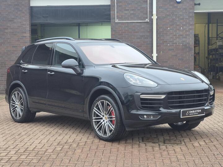 Porsche Cayenne 4.8T V8 Turbo TiptronicS 4WD Euro 6 (s/s) 5dr