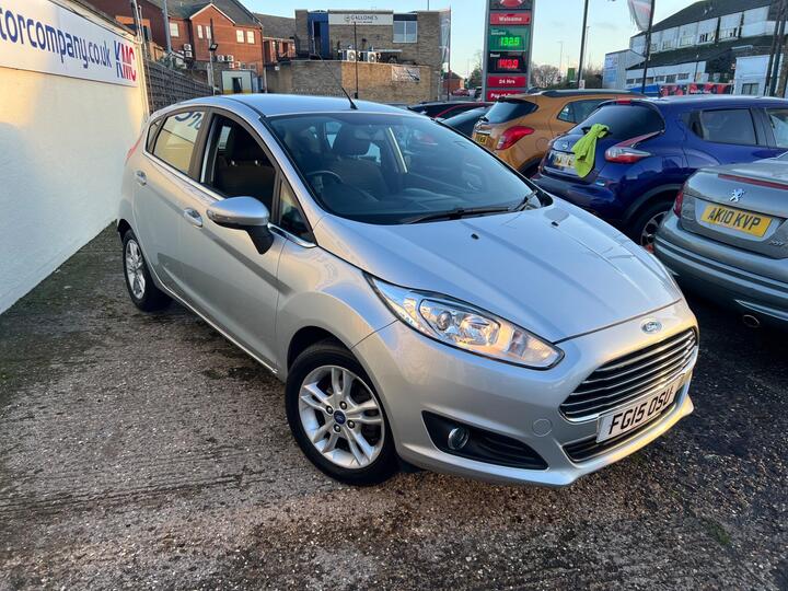 Ford Fiesta 1.25 Zetec Euro 6 5dr