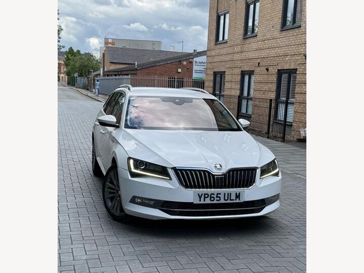 Skoda Superb 2.0 TDI SE L Executive DSG Auto 6Spd Euro 6 (s/s) 5dr
