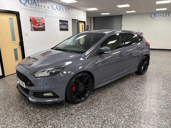 Ford FOCUS 2.0T EcoBoost ST-3 Euro 6 (s/s) 5dr