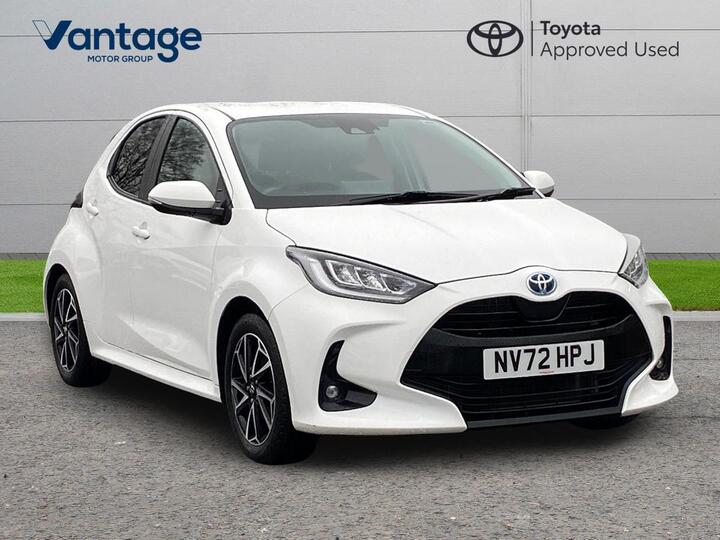 Toyota Yaris 1.5 VVT-h Design E-CVT Euro 6 (s/s) 5dr