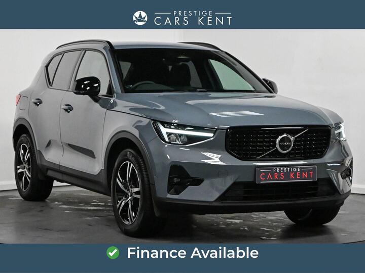 Volvo XC40 2.0 B4 MHEV Plus DCT Auto AWD Euro 6 (s/s) 5dr