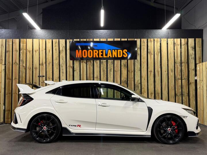 Honda Civic 2.0 VTEC Turbo Type R GT Euro 6 (s/s) 5dr Honda Civic 2.0 VTEC Turbo Type R GT Euro 6 (s/s) 5dr