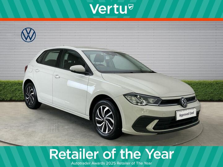 Volkswagen Polo 1.0 TSI Life Euro 6 (s/s) 5dr Volkswagen Polo 1.0 TSI Life Euro 6 (s/s) 5dr