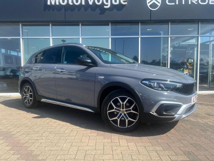 Fiat Tipo Cross 1.0 Cross Euro 6 (s/s) 5dr