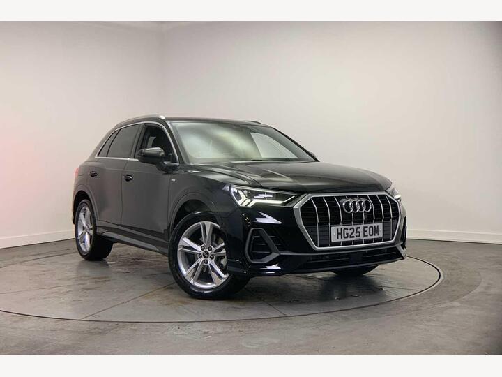 Audi Q3 1.5 TFSI CoD 35 S Line S Tronic Euro 6 (s/s) 5dr