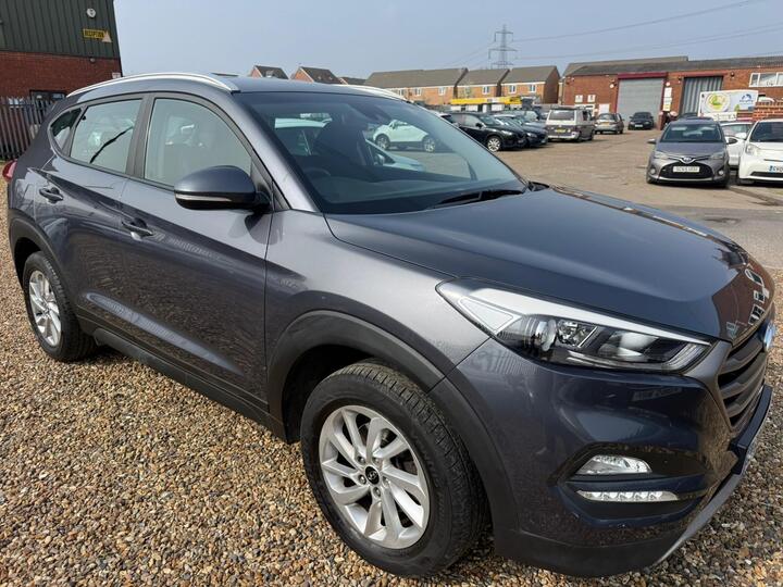 Hyundai TUCSON 1.6 GDi Blue Drive SE Nav Euro 6 (s/s) 5dr