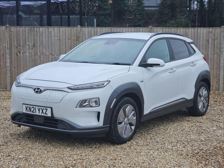 Hyundai KONA 64kWh Premium Auto 5dr (7kW Charger)