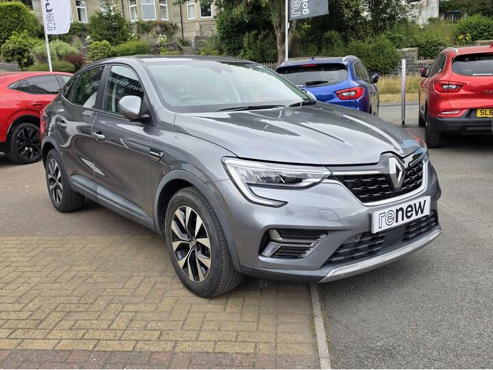 Renault ARKANA 1.6 E-TECH Iconic Auto 2WD Euro 6 (s/s) 5dr