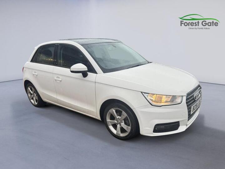 Audi A1 1.0 TFSI Sport Sportback S Tronic Euro 6 (s/s) 5dr (Nav)