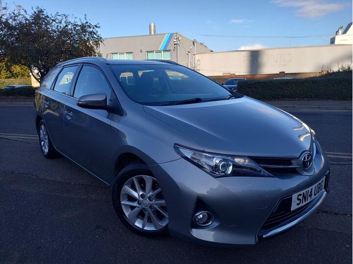 Toyota Auris 1.4 D-4D Icon Touring Sports Euro 5 (s/s) 5dr