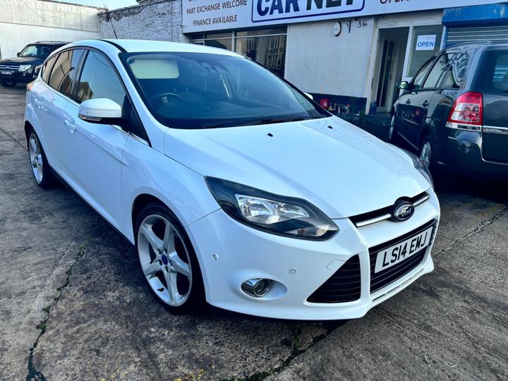 Ford Focus 2.0 TDCi Titanium Navigator Powershift Euro 5 5dr