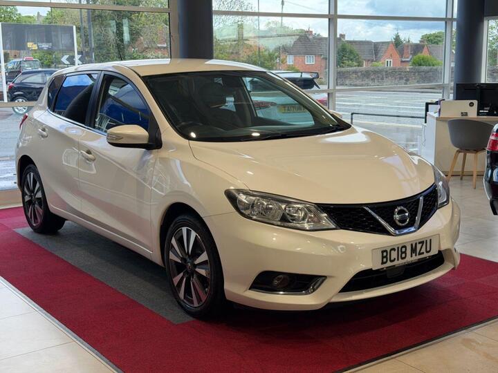 Nissan PULSAR 1.2 DIG-T N-Connecta Euro 6 (s/s) 5dr