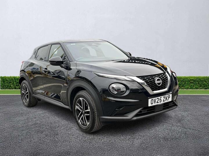 Nissan JUKE 1.0 DIG-T N-Connecta Euro 6 (s/s) 5dr