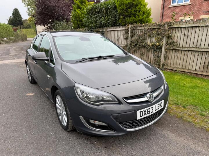 Vauxhall Astra 1.6 16v Elite Euro 5 5dr