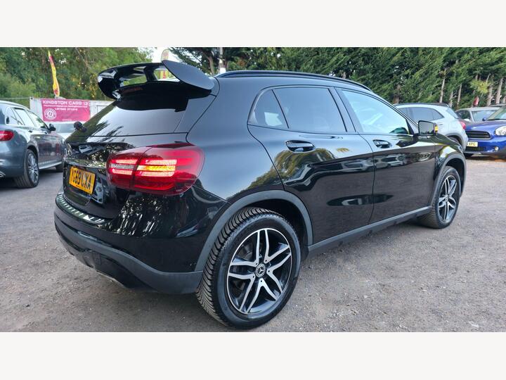 Mercedes-Benz GLA 1.6 GLA180 Urban Edition Euro 6 (s/s) 5dr