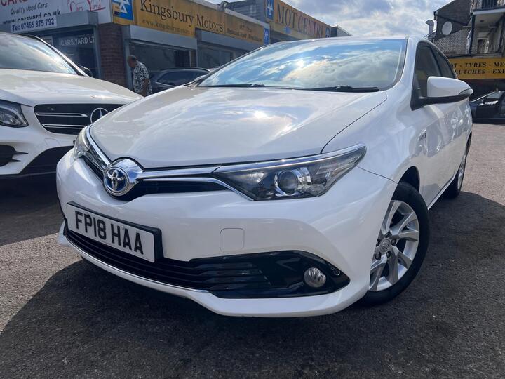 Toyota Auris 1.8 VVT-h Icon Tech CVT Euro 6 (s/s) 5dr