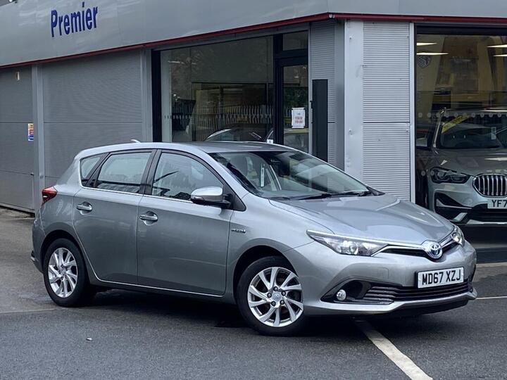 Toyota AURIS VVT-I BUSINESS EDITION TSS HYBRID ELECTRIC H 1.8 VVT-I BUSINESS EDITION TSS 5DR CVT