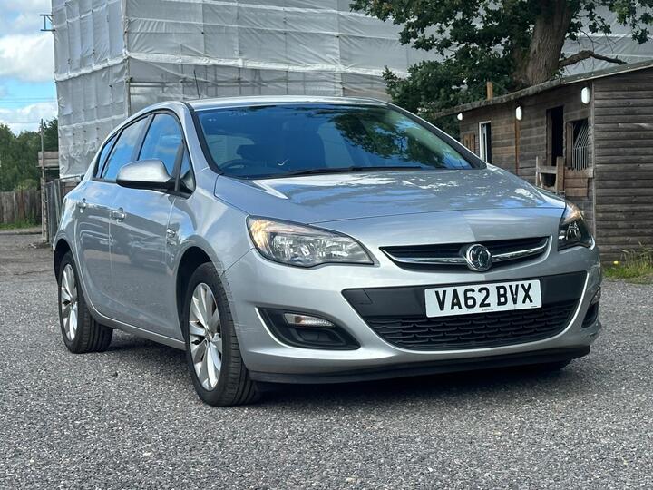 Vauxhall Astra 1.4 16v Active Euro 5 5dr