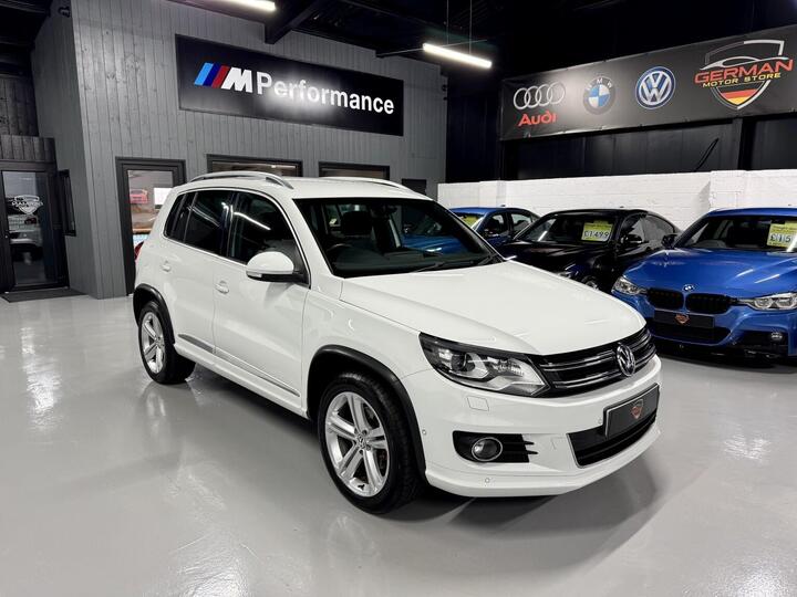 Volkswagen TIGUAN 2.0 TDI BlueMotion Tech R-Line Edition DSG 4WD Euro 6 (s/s) 5dr