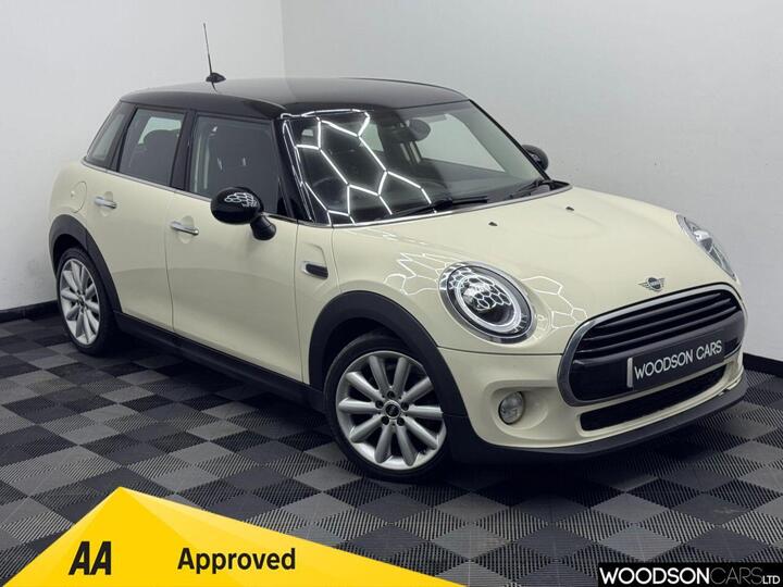 MINI HATCH 1.5 Cooper Classic Steptronic Euro 6 (s/s) 5dr
