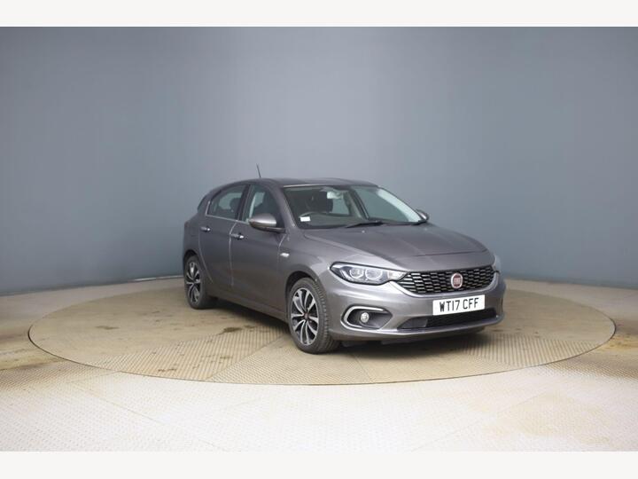 Fiat Tipo 1.4 MPI Lounge Euro 6 5dr