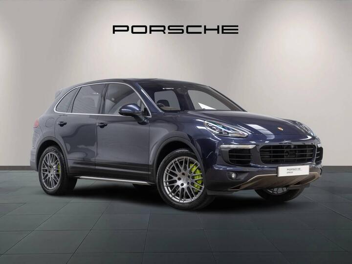 Porsche Cayenne 3.0 V6 E-Hybrid S TiptronicS 4WD Euro 6 (s/s) 5dr