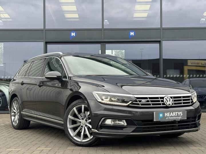 Volkswagen PASSAT 1.5 TSI EVO R-Line DSG Euro 6 (s/s) 5dr