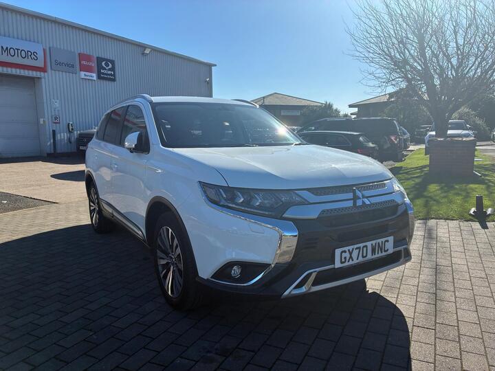 Mitsubishi Outlander 2.0 MIVEC Exceed CVT 4WD Euro 6 (s/s) 5dr