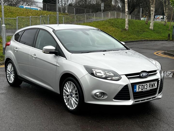 Ford Focus 1.6 Zetec Euro 5 5dr