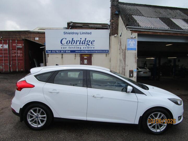 Ford Focus 1.6 TDCi Zetec Euro 5 (s/s) 5dr