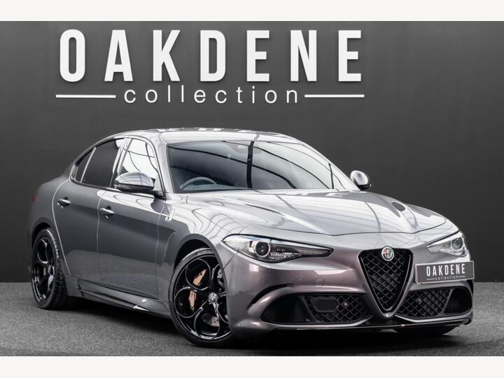 Alfa Romeo Giulia 2.9 V6 Bi-Turbo Quadrifoglio Auto Euro 6 (s/s) 4dr