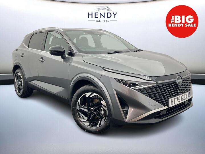 Nissan QASHQAI 1.3 DiG-T MH N-Connecta 5dr