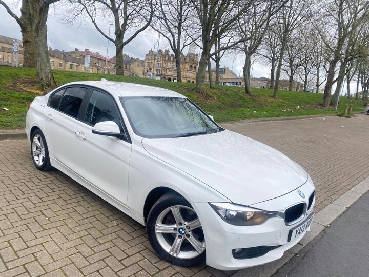 BMW 3 Series 2.0 320d SE Euro 5 (s/s) 4dr