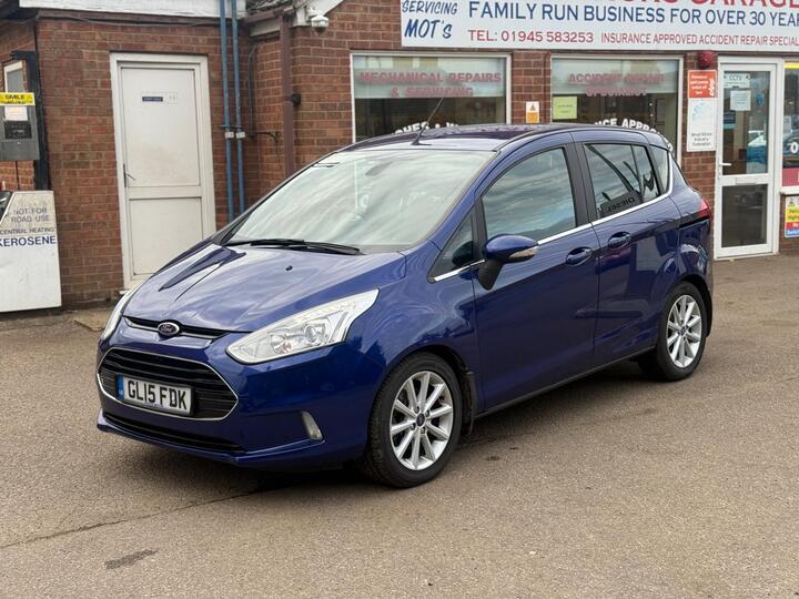 Ford B-Max 1.0T EcoBoost Titanium Euro 5 (s/s) 5dr