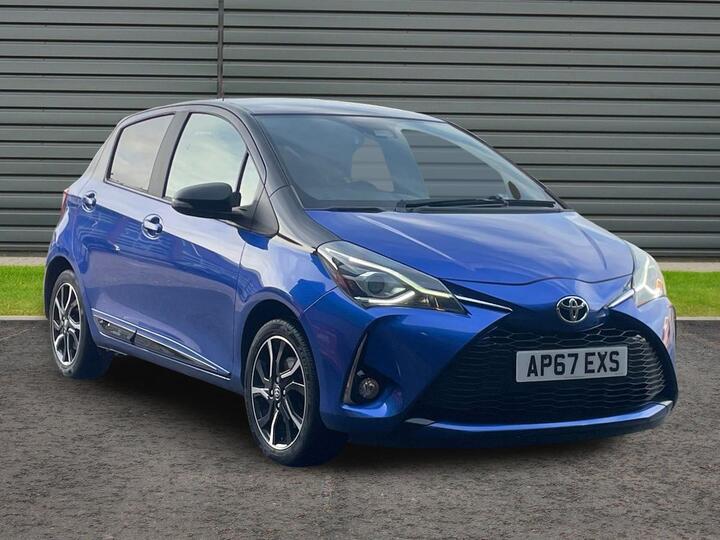 Toyota Yaris 1.5 VVT-i Blue Bi-Tone Euro 6 5dr