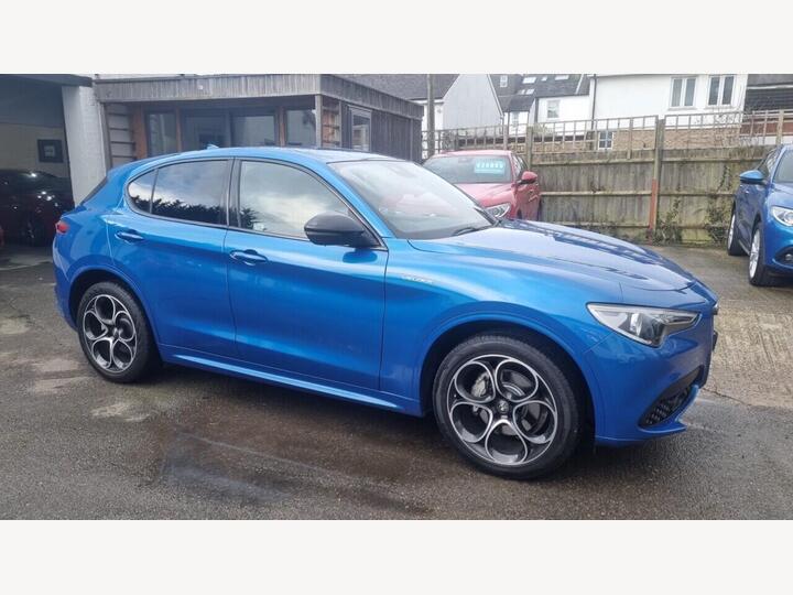 Alfa Romeo STELVIO 2.0T Veloce Auto Q4 AWD Euro 6 (s/s) 5dr