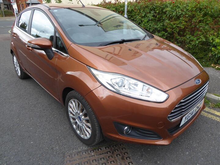Ford Fiesta 1.0T EcoBoost Titanium Euro 5 (s/s) 5dr