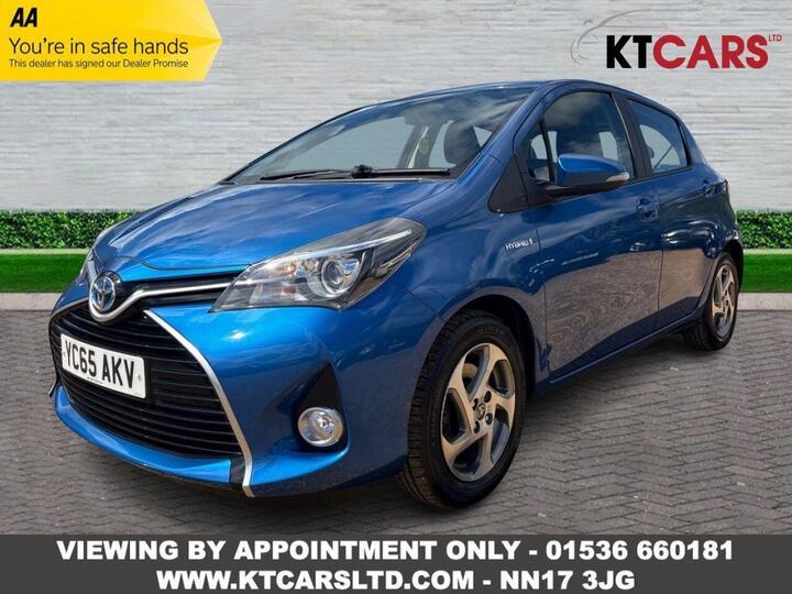 Toyota YARIS 1.5 VVT-h Icon E-CVT Euro 6 5dr