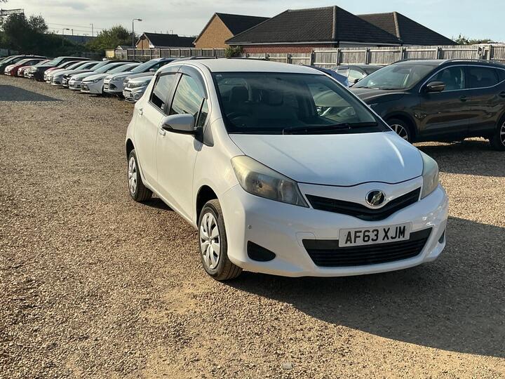 Toyota VITZ/ YARIS Automatic Petrol