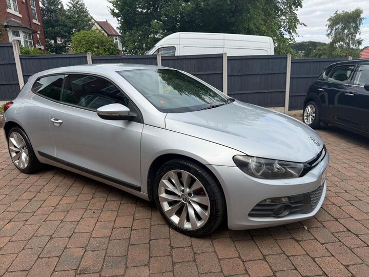 Volkswagen Scirocco 2.0 TSI GT DSG Euro 4 3dr