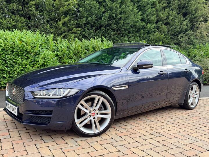 Jaguar XE 2.0d Portfolio Auto Euro 6 (s/s) 4dr